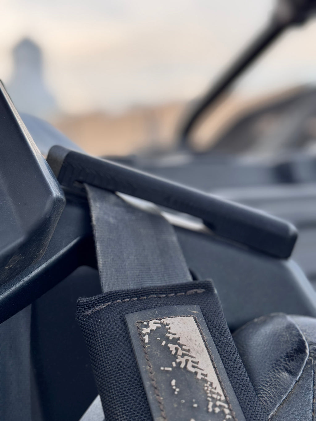 Polaris Pro XP / R seat belt retainers (2019 - 2025)